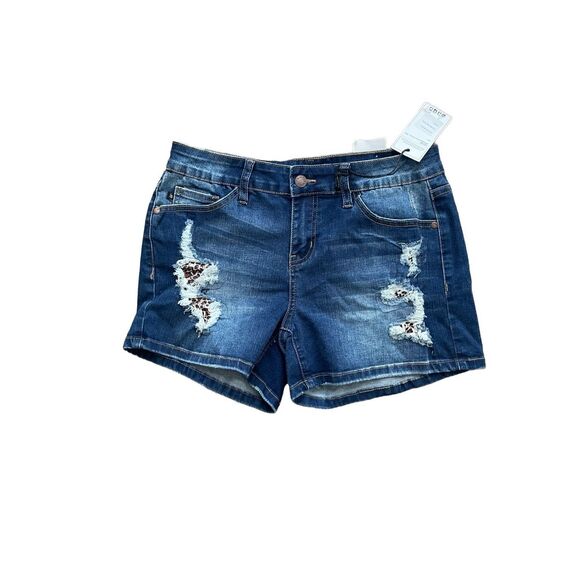 NWT Judy blue distressed Jean leopard shorts - Picture 1 of 5